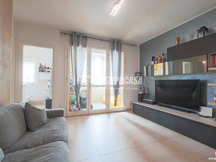 Appartamento trilocale in vendita in Via Attilio Orioli, Ravenna