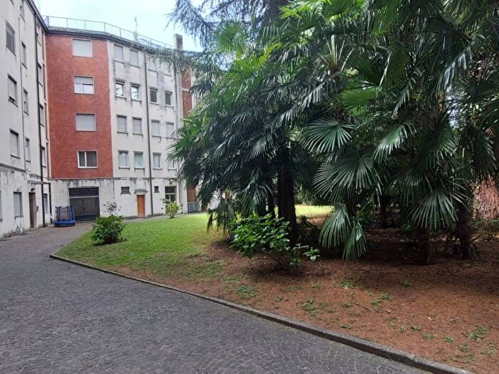 Appartamento bilocale in affitto in Via Donato Frisia, Centro, Merate