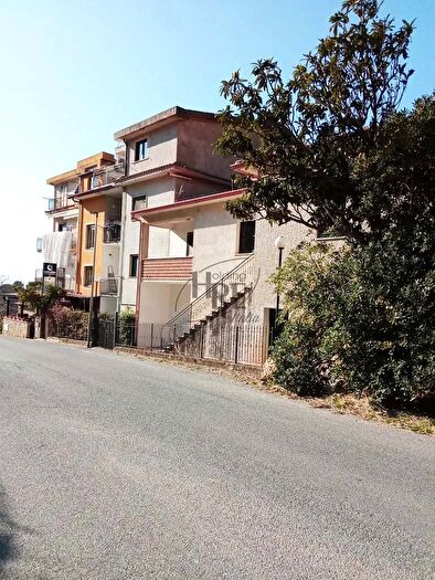 Appartamento in vendita in Paola