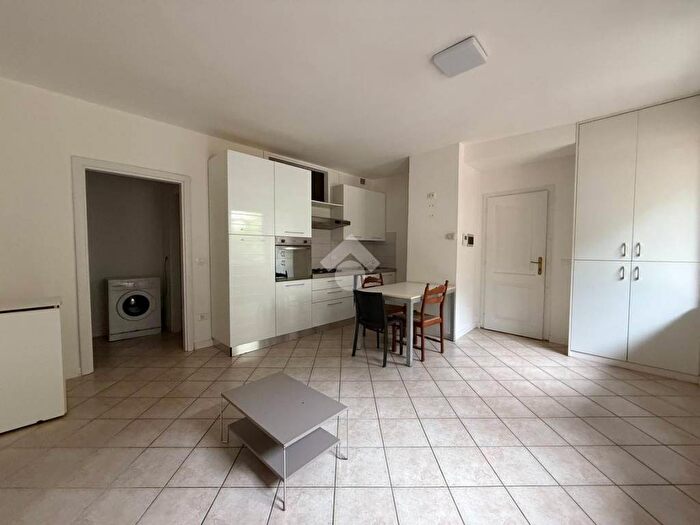 Appartamento bilocale in affitto in Via Trento, Mezzolombardo