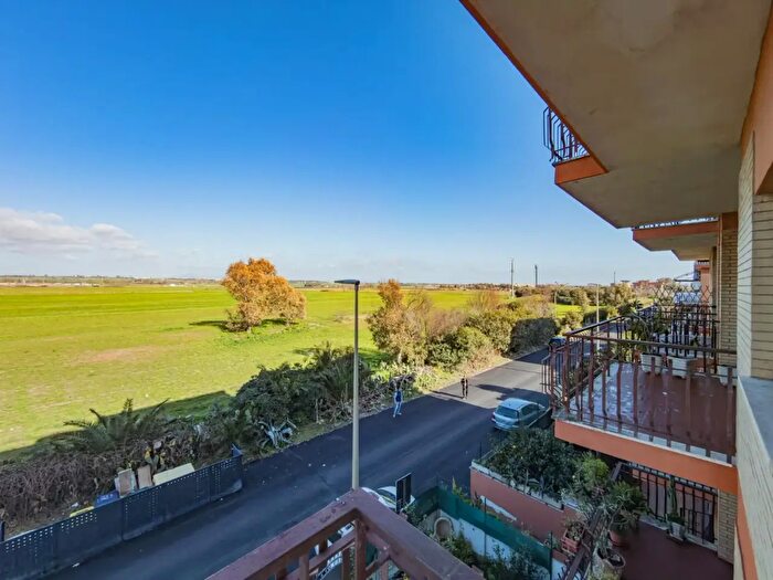 Appartamento bilocale in vendita in Via Pola, Pomezia