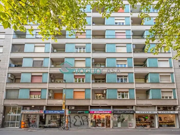 Appartamento bilocale in vendita in Viale Certosa, Milano