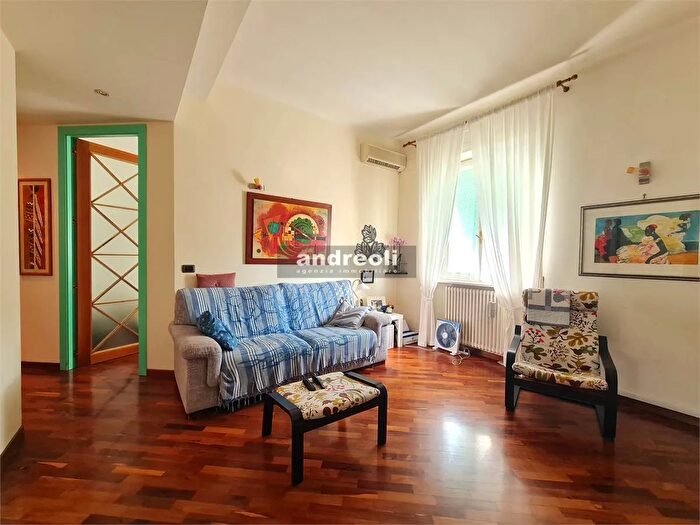 Appartamento quadrilocale in vendita in Jesi