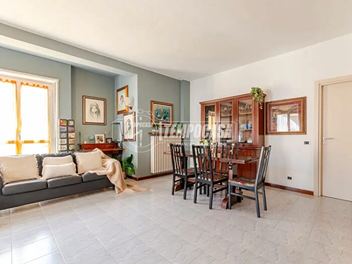 Appartamento trilocale in vendita in Via Giancarlo Sismondi, Milano