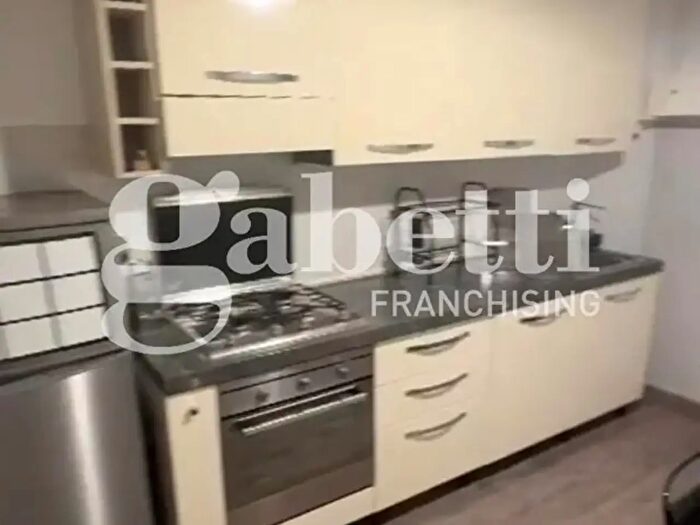 Appartamento trilocale in affitto in Via Sercambi, Firenze