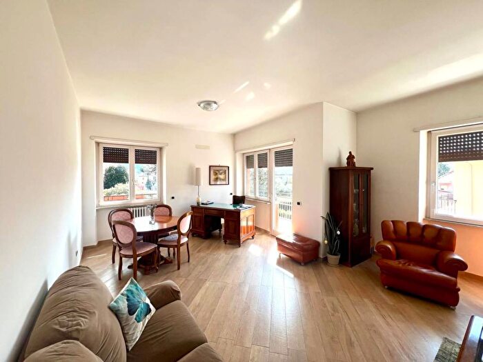 Appartamento quadrilocale in affitto in Via Maria, Madonna Della Neve, Frosinone