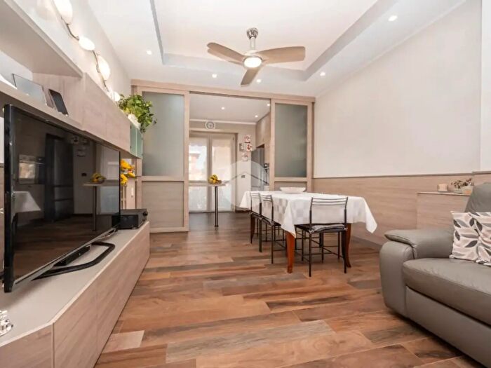 Appartamento trilocale in vendita in Via Assisi, Rivoli