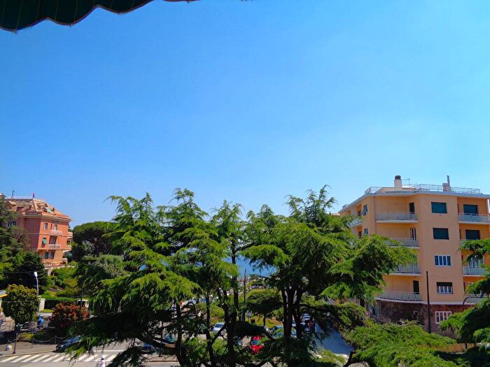 Appartamento con 5 locali in affitto in Via Piero Gobetti, Albaro, Genova