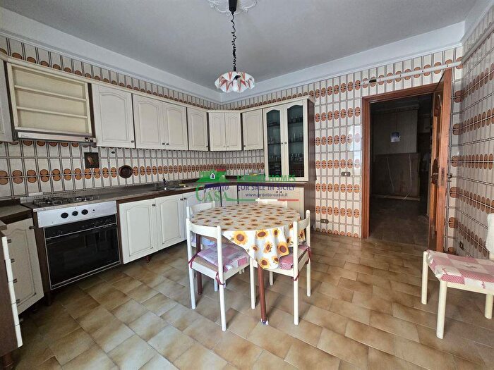 Appartamento in vendita in Gela