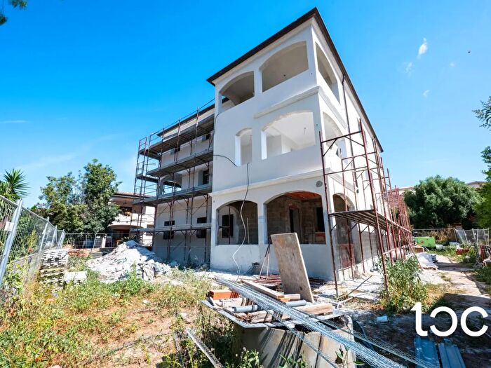 Appartamento trilocale in vendita in Posada