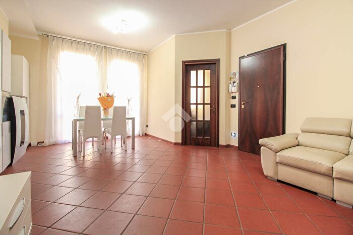 Appartamento trilocale in vendita in Via Febbraio, Carpi