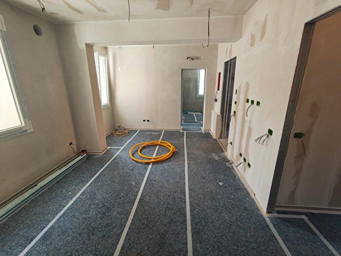 Appartamento trilocale in vendita in Lucca