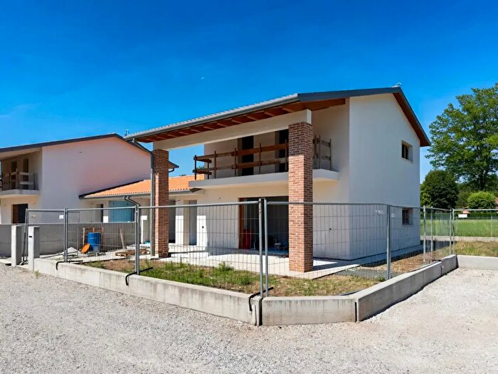 Case in Vendita e in Affitto - 3