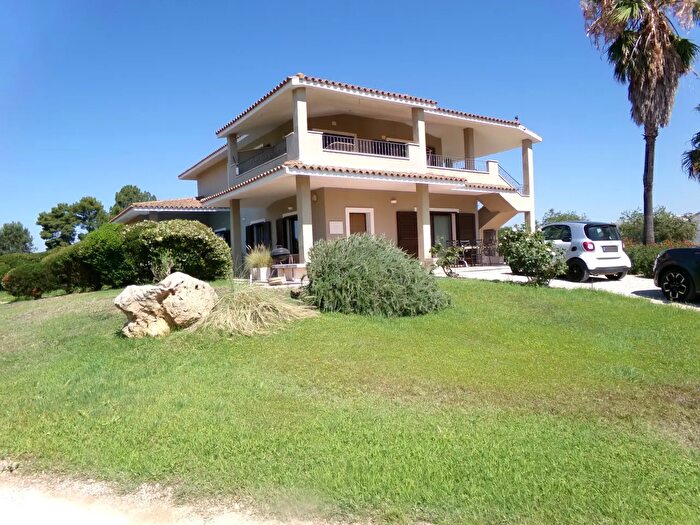 Appartamento quadrilocale in affitto in Assemini