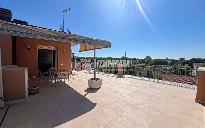 Appartamento trilocale in vendita in Via Puglie, Cervia