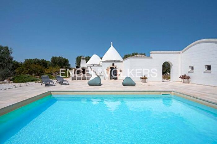 Casa quadrilocale in vendita in Ostuni