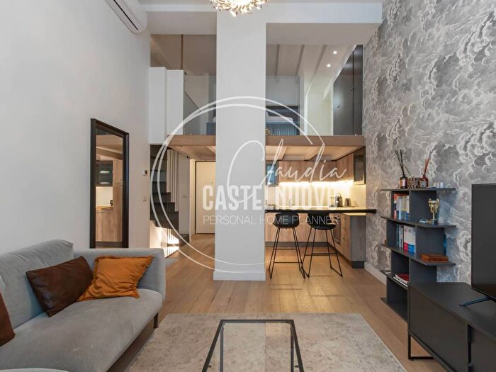 Appartamento trilocale in affitto in Piazza Santa Maria del Suffragio, Cadore, Milano