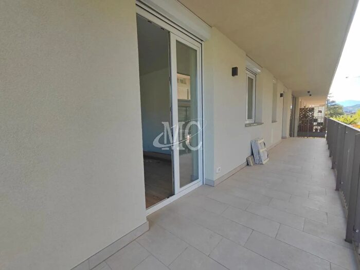 Appartamento trilocale in vendita in Via Don Renzo Cassoni, Trento