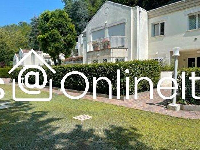 Casa con 5 locali in affitto in Via Giotto, Lido di Camaiore, Camaiore