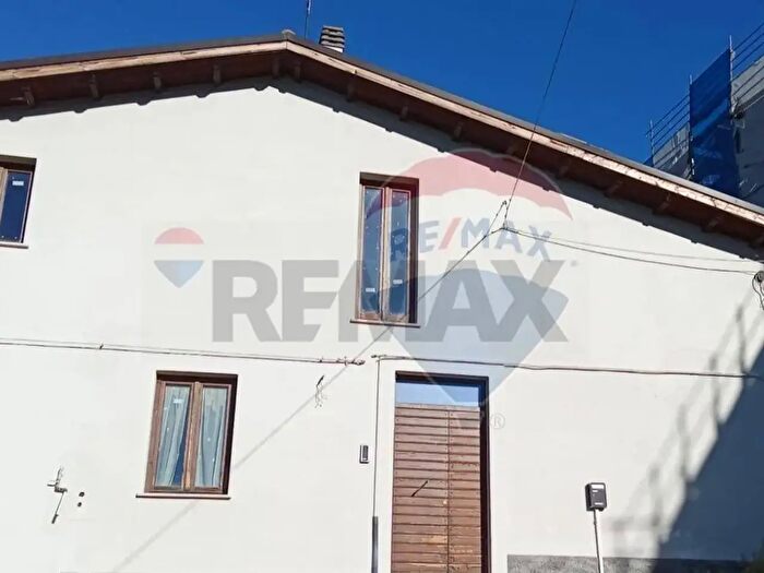 Casa con 6 locali in vendita in Via Baglietto, Castelvecchio Subequo