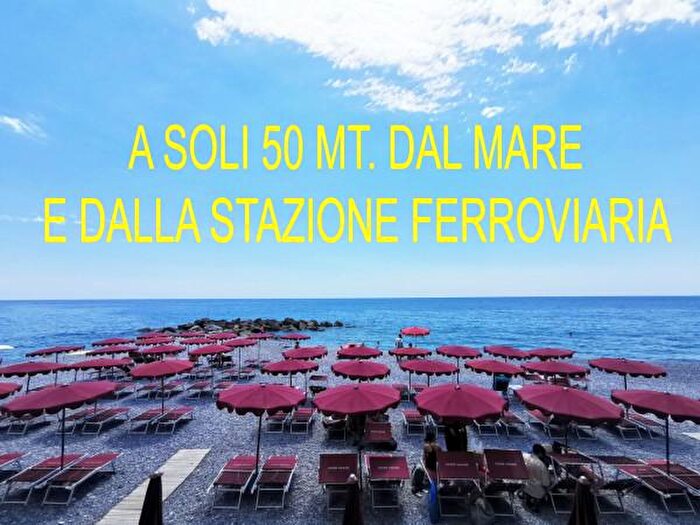 Appartamento quadrilocale in vendita in Via Vittorio Emanuele II, Bordighera