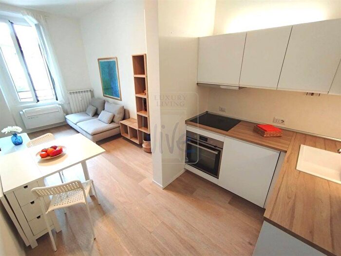Appartamento bilocale in affitto in Via Stradivari, Buenos Aires, Milano