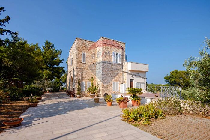 Casa con 12 locali in vendita in Strada Provinciale, Noicattaro