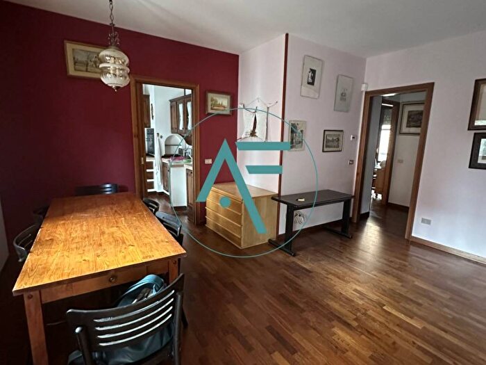 Appartamento con 5 locali in affitto in Vicoli Redentore, Ravenna