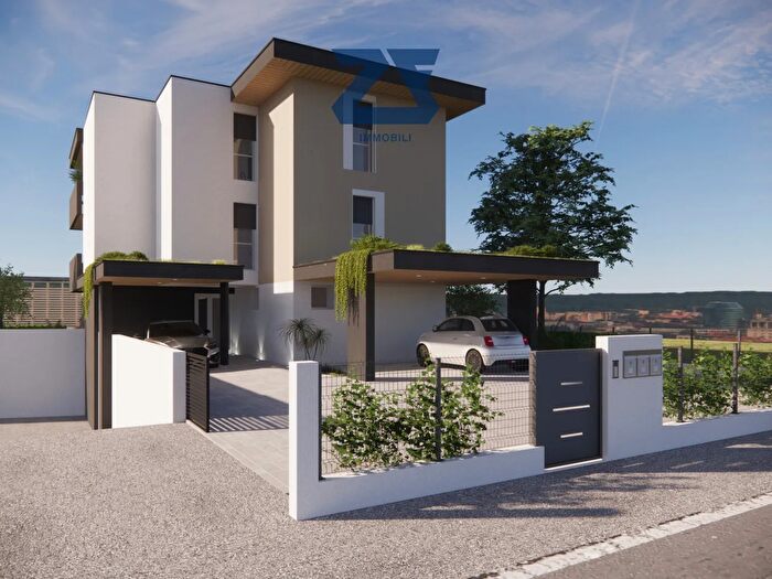 Appartamento quadrilocale in vendita in Via Molinare, Castello Di Godego