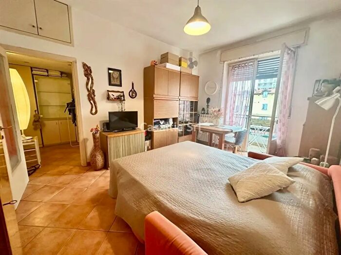 Appartamento monolocale in affitto in Via Noto, Milano