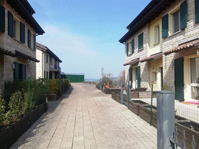 Appartamento trilocale in vendita in Prignano Sulla Secchia