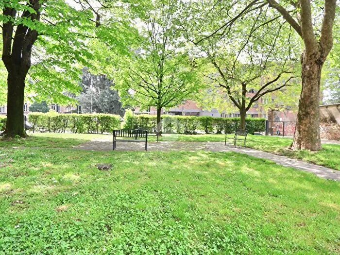 Appartamento quadrilocale in vendita in Via Giovanni Bolognesi, Reggio Emilia