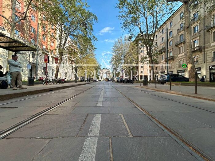 Appartamento bilocale in affitto in Corso Sempione, Arco della Pace, Milano