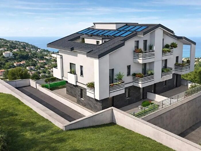 Appartamento quadrilocale in vendita in Via dei Mille, Senigallia