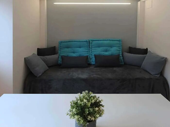 Appartamento monolocale in affitto in Viale Certosa, Milano