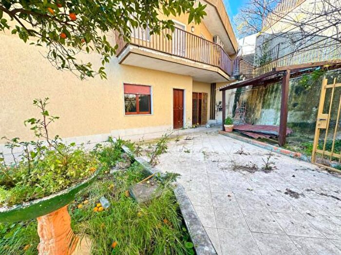 Appartamento con 5 locali in vendita in Via Pietro Mascagni, Agropoli