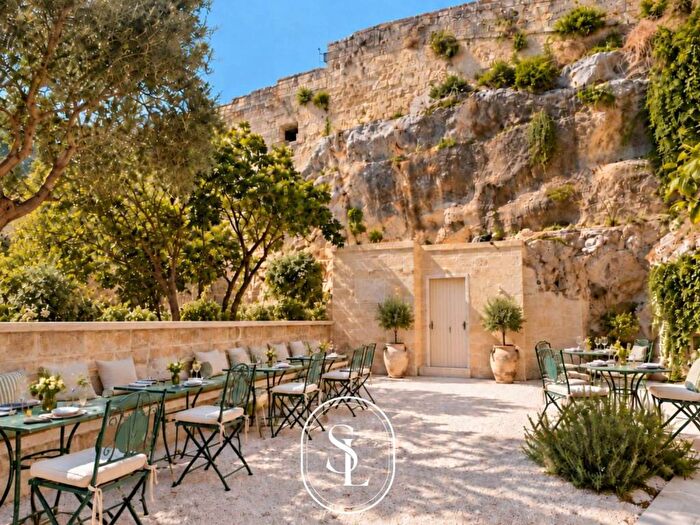 Casa con 6 locali in vendita in Vico Sant'Agostino, Centro, Matera