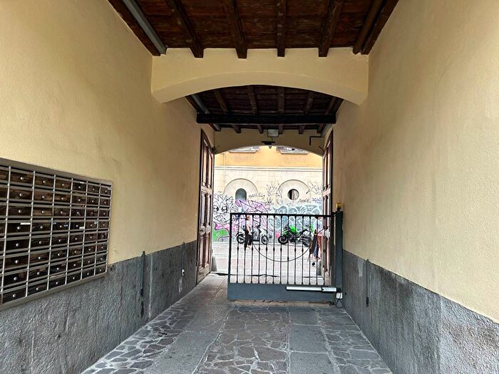 Appartamento monolocale in affitto in Via Lazzaro Spallanzani, Porta Venezia, Milano