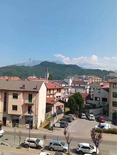 Appartamento trilocale in vendita in Borgo San Dalmazzo Via Lovera, Borgo San Dalmazzo
