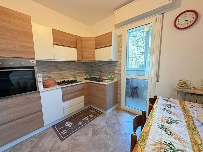 Appartamento trilocale in vendita in Via Appennini, Milano