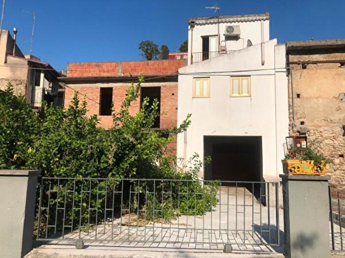 Casa trilocale in vendita in Condro