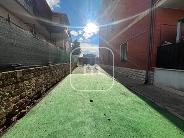 Appartamento bilocale in vendita in Via Appignano a, Roma