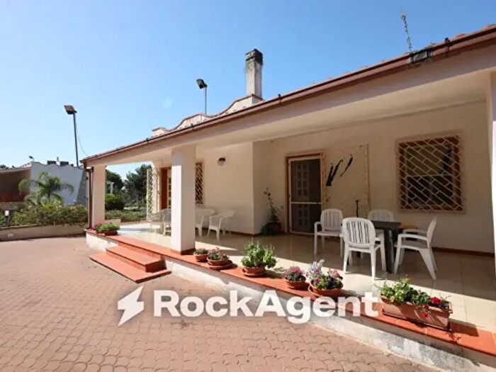 Casa con 6 locali in vendita in Strada Provinciale, Ugento