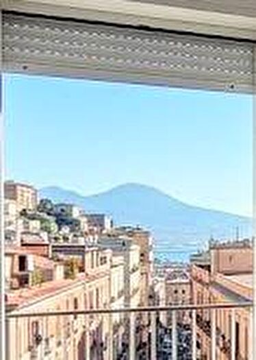 Appartamento quadrilocale in affitto in Salita Cacciottoli, Vomero, Napoli