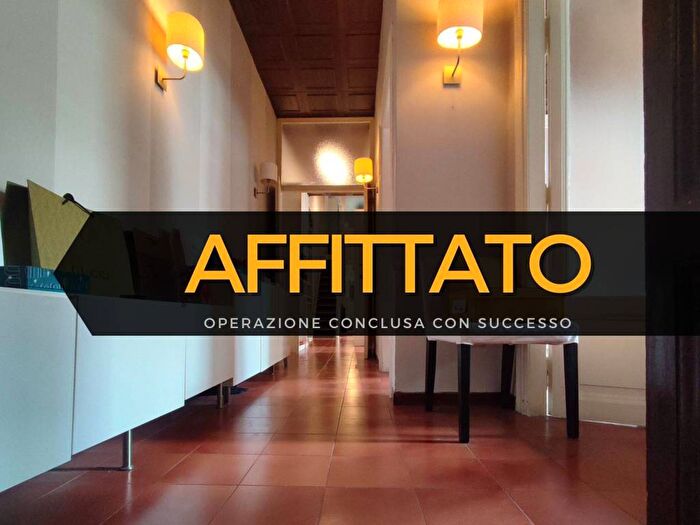 Appartamento trilocale in affitto in Largo di Santa Susanna, Barberini, Roma