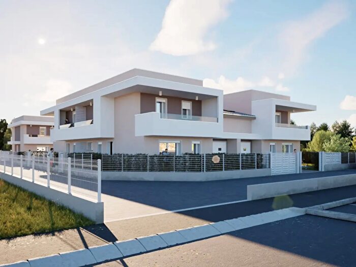 Casa con 6 locali in vendita in Via Giacomo Matteotti, Villafranca Padovana