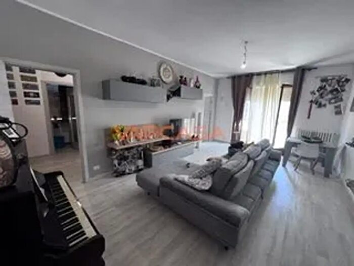 Appartamento quadrilocale in vendita in Via Verdi, Martinengo