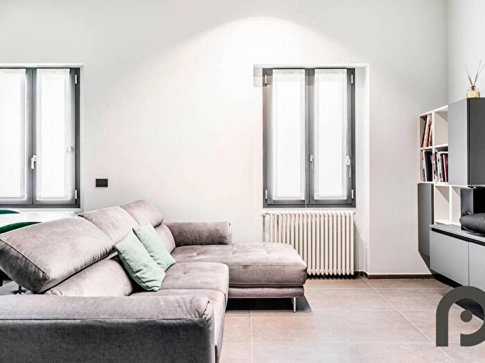 Appartamento trilocale in affitto in Piazza Emilio Alfieri, Bovisa, Milano