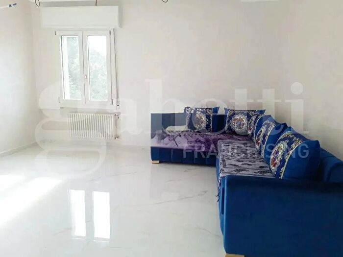 Appartamento con 5 locali in vendita in Via Ronchi Snc, Loreggia