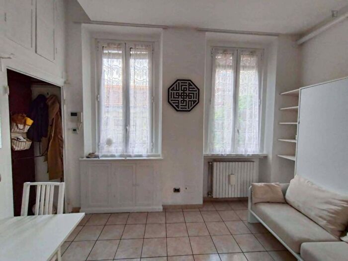 Appartamento bilocale in affitto in Via Giuseppe Meda, Corso San Gottardo, Milano